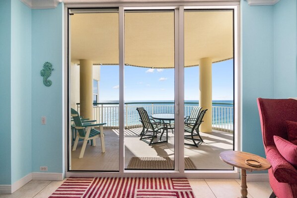 Apartment, Mehrere Betten (Beach Colony East 11C) | Innenbereich