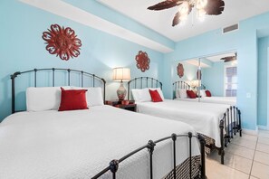 Kondominium, Beberapa Tempat Tidur (Beach Colony East 11C) | 2 kamar tidur, setrika/meja setrika, dan Wi-Fi