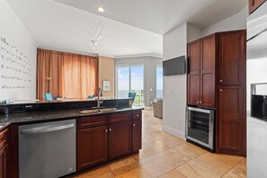 公寓客房, 多張床 (Indigo East 2103 Penthouse w/Cabana) | 住宿內部