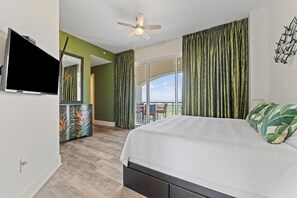 Condo, varias camas (Indigo East 2103 Penthouse w/Cabana) | 3 habitaciones, tabla de planchar con plancha y wifi 