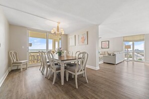 Apartamento, varias camas (Perdido Sun 616) | Restauración