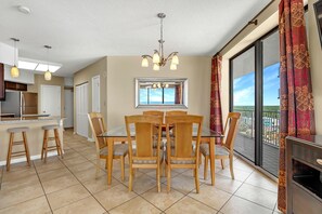 Condo, Multiple Beds (Bluewater 1101) | Dining