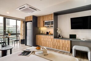 Private kitchenette - ULIV Cibeles (Mexico City)