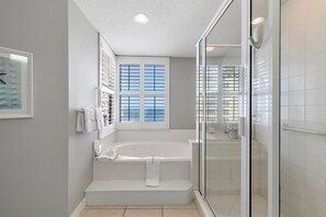 Condo, Multiple Beds (Beach Colony East 10A) | Bathroom | Free toiletries, shampoo, toilet paper - Beach Colony East 10A (Pensacola)