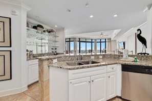 Condo, Multiple Beds (The Oasis at Orange Beach 2208 (Phoen) | Private kitchen - The Oasis at Orange Beach 2208 (Orange Beach)