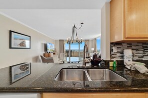 Condo, 1 King Bed with Sofa bed (Perdido Sun 214) | Interior