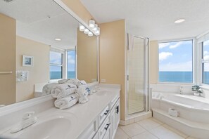 Condo, Multiple Beds (Beach Colony East 9C) | Bathroom | Free toiletries, shampoo, toilet paper - Beach Colony East 9C (Pensacola)