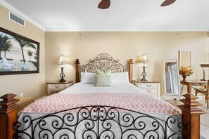2 bedrooms, iron/ironing board, WiFi - Palacio 302 (Pensacola)