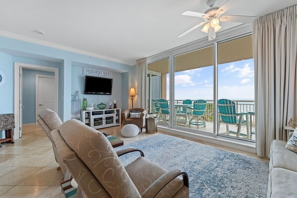 Lägenhet - flera sängar (Indigo West 304) | Vardagsrum | Tv