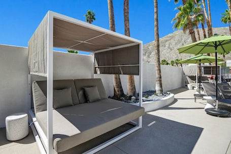 Outdoor pool. The Dunes Hotel