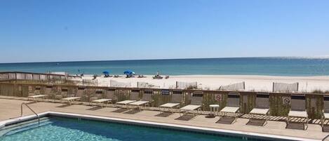 Condo, varias camas (Broadmoor 804) | Playa | En la playa