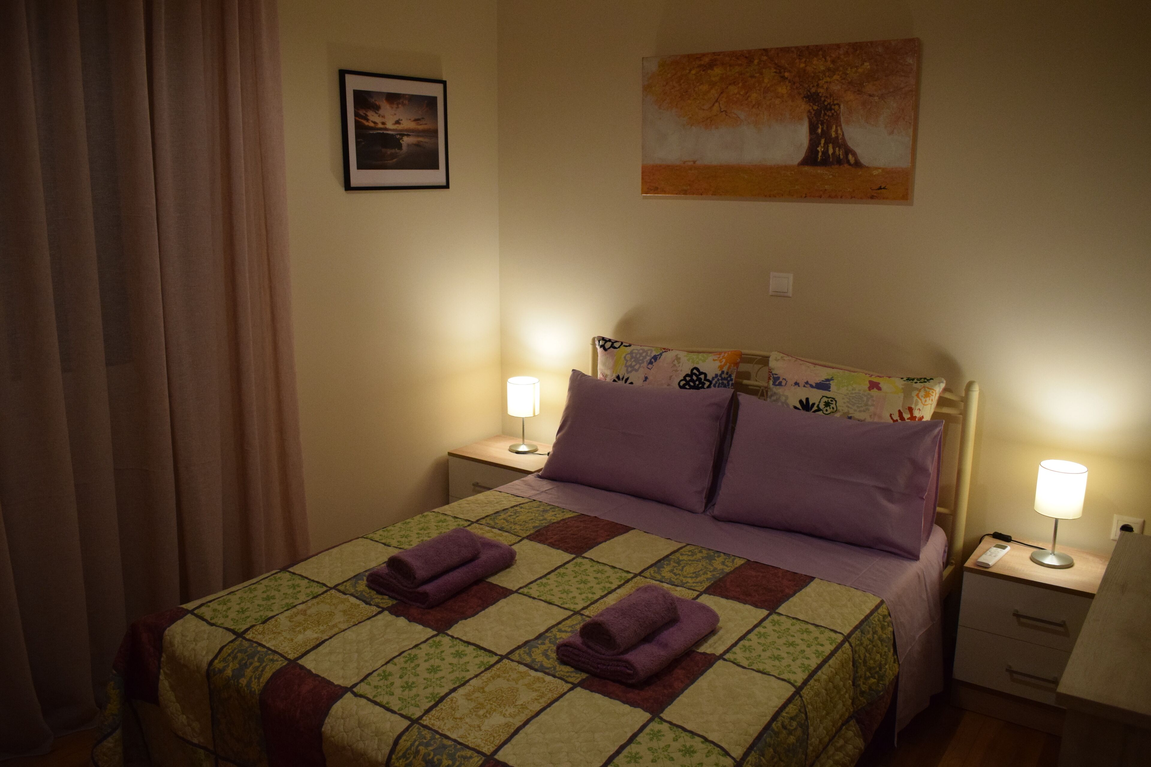 2 habitaciones, tabla de planchar con plancha y wifi gratis 