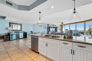 Private kitchen - Caribe D1110 (Orange Beach)