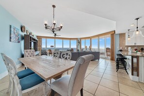 LÀgenhet - flera sÀngar (Caribe D1110) | Restauranger