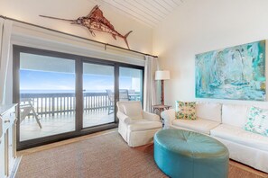 Bathroom - Shipwatch B301 (Pensacola)