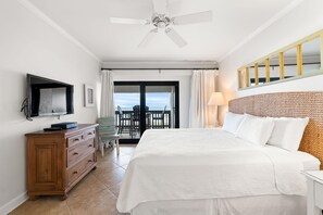 4 bedrooms, iron/ironing board, WiFi - Shipwatch B301 (Pensacola)