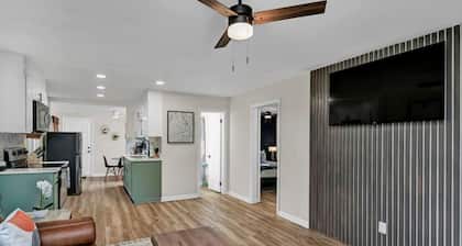 Stadium View Stay | 2BR 1 BA in Rosewood