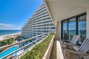 Condo, 1 King Bed with Sofa bed (Eden East 601) | Property grounds