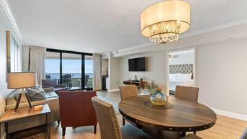 Condo, 1 Katil Raja (King) dengan Katil Sofa (Eden East 601) | Bahagian dalam