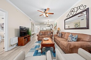 Condo, Multiple Beds (Palacio 1603) | Living area