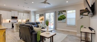 Modern Ocala Townhome Near Golf Club & WEC!