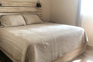 4 bedrooms, in-room safe, WiFi