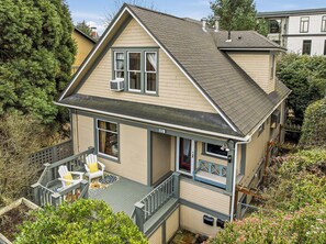 Exterior - Walkable Fremont Home with Parking (Seattle)