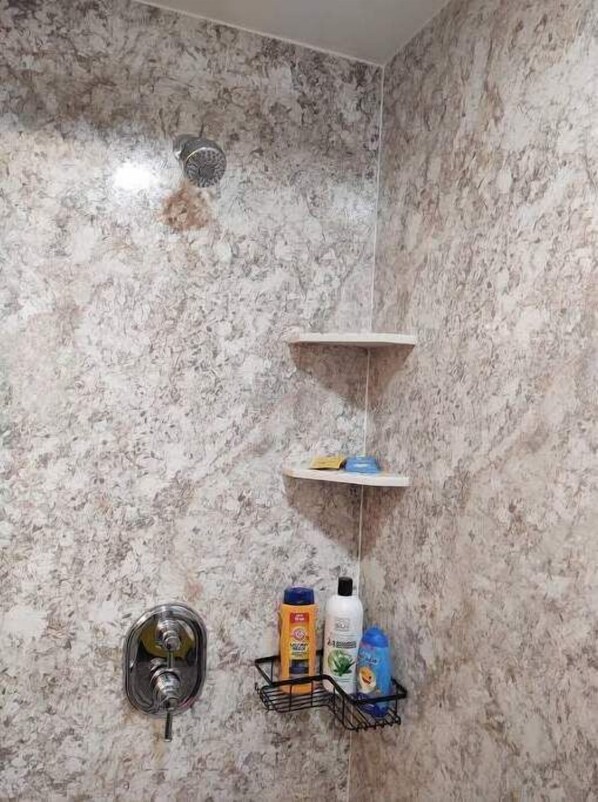 Shower, jetted bath, hair dryer, towels - GOTL Quiet Family Cottage: ctrl HVAC, kitchen, spa shower, jetted bath,14 guests (Geneva)