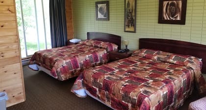 Cedar Creek Deluxe 1