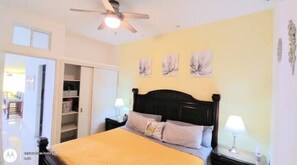 1 habitación, escritorio, tabla de planchar con plancha y wifi gratis 