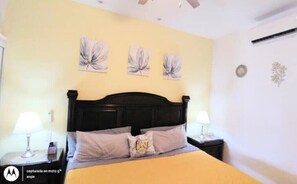 1 camera, una scrivania, ferro/asse da stiro, Wi-Fi gratuito