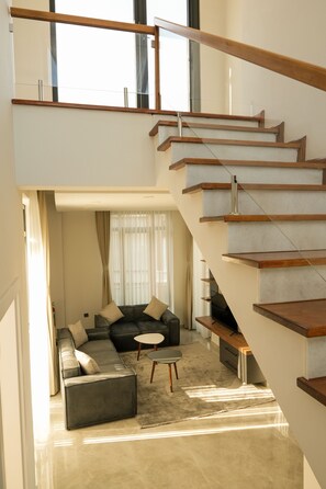 75-inch Smart TV with satellite channels, heated floors