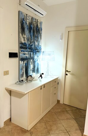 Casa, 2 habitaciones, balcón, vistas al mar | Interior