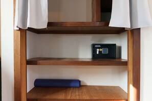 Monolocale, vista mare (Upper - Level) | Cassaforte