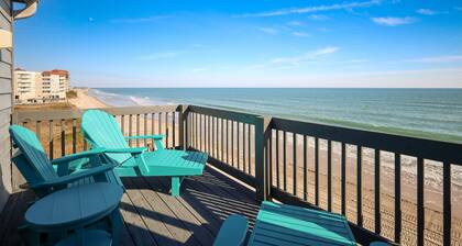 Oceanfront Fun | Balcony at "Ocean Dreams"