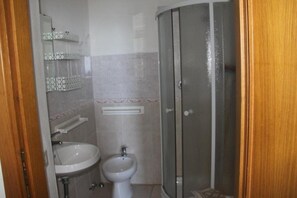 Bruser, bidet