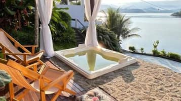 Banheira de hidromassagem