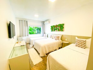 Comfort Room | Free WiFi - Oasis Beach House (Angra dos Reis)