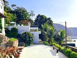 Terrace/patio - Oasis Beach House (Angra dos Reis)
