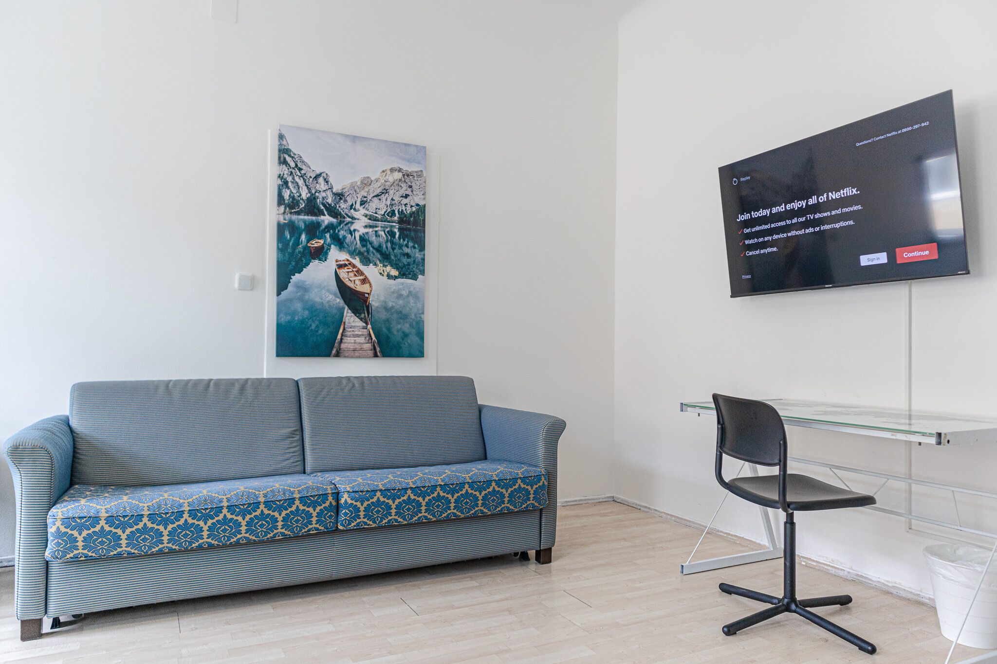 Economy Triple Room | Desk, free WiFi