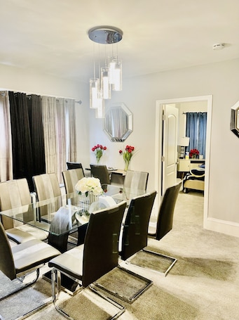 Apartment | Living area