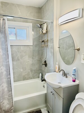 Bathroom - Newly Renovated 2 floor Getaway (Springfield)