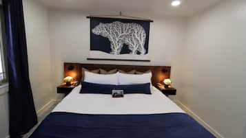 2 bedrooms, travel cot, free WiFi, bed sheets