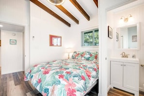 3 bedrooms, WiFi, bed sheets - The Blue Crush - 3BR Beachfront Family Retreat (Ocean City)