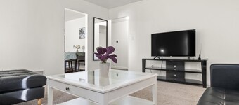 La Casa del Café! FREE Breakfast ~ Extended Stays 🍽️🌞