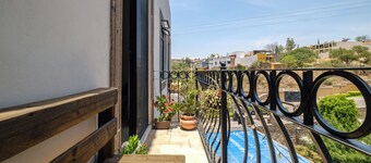 Casa Itzae La Antigua Dog Friendly