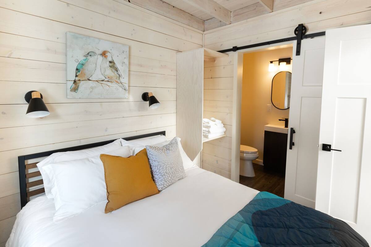 Luxury Cabin