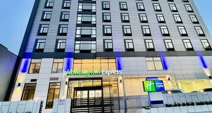 Holiday Inn Express Long Island City E New York by IHG