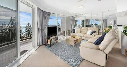 8th Floor Ocean View Apartment
