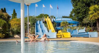 Camping 4* | Mobil-home 6p | Piscine intérieure